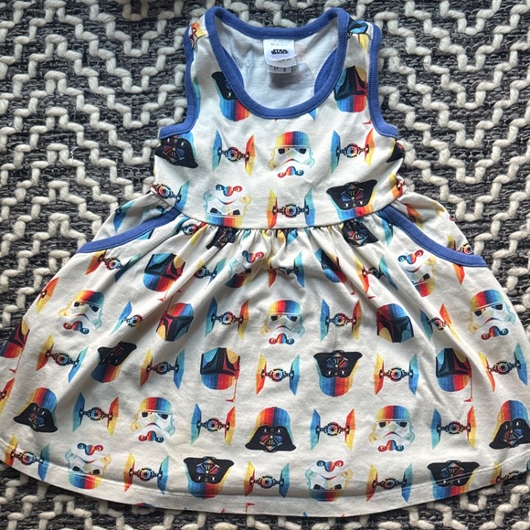 Hanna Andersson Kids Dress - Multicolor Star Wars Print - Picture 1 of 3